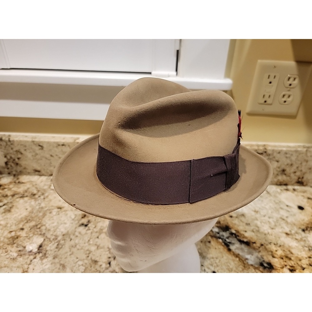 VINTAGE DOBBS‎ NEW YORK JET 707 BROWN FUR FELT FEDORA HAT USA. Gimbels. 6 7/8